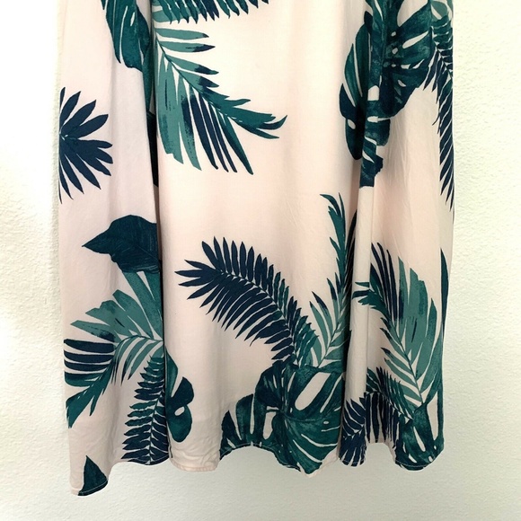 Old Navy Pink Green Leaf Print Cami Dress - Picture 4 of 7